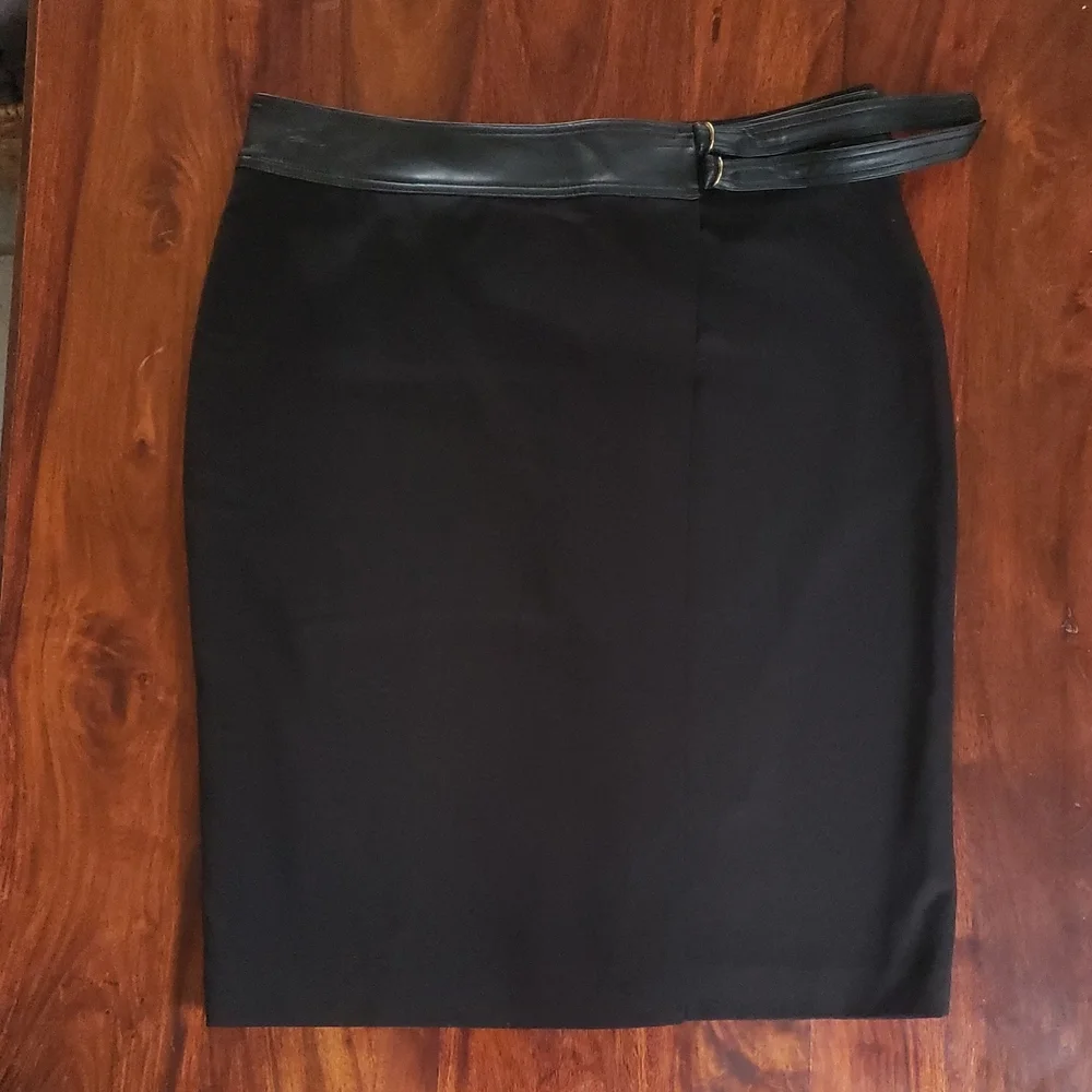 CALVIN KLEIN Black Pencil Skirt with Faux Leather Belt SIZE 14